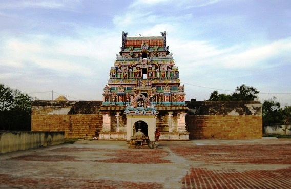 Thirukadaiyur Mayanam Gopuram